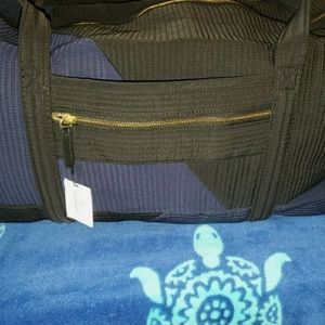 Unisex Vera Bradley Duffel Bag. Blue & Black
